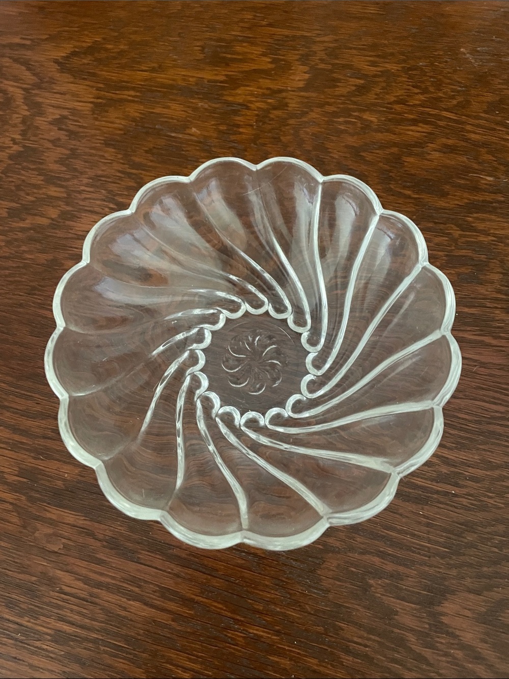 Clear Glass Spiral Dish with Scalloped Edge